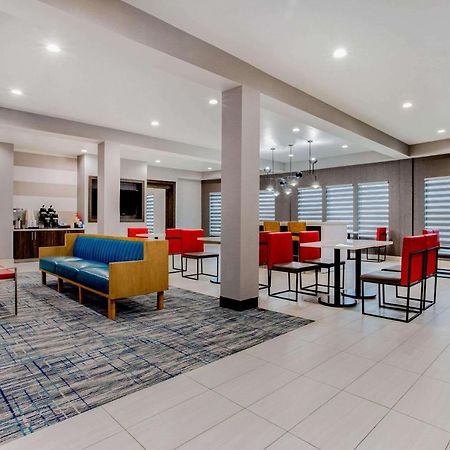 Elizabethtown La Quinta Inn & Suites By Wyndham Northlake Ft. Worth מראה חיצוני תמונה
