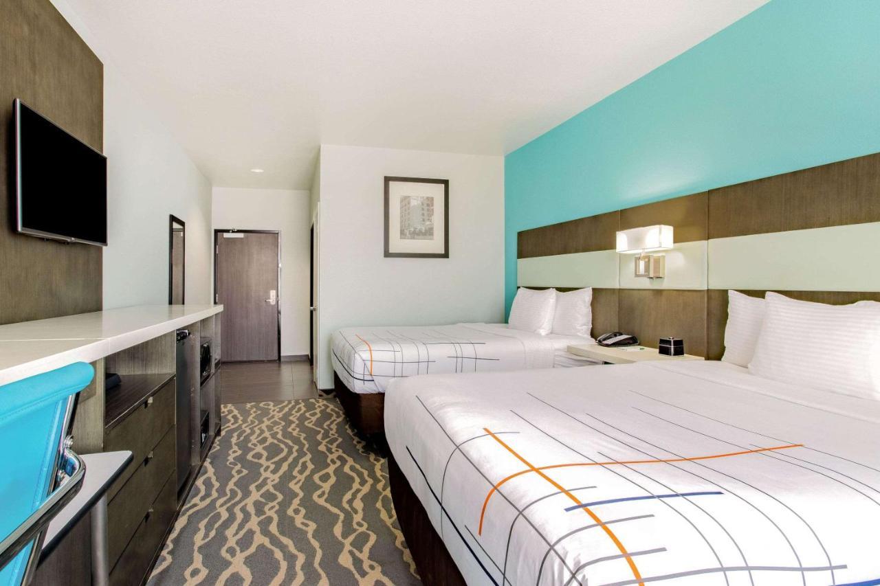 Elizabethtown La Quinta Inn & Suites By Wyndham Northlake Ft. Worth מראה חיצוני תמונה