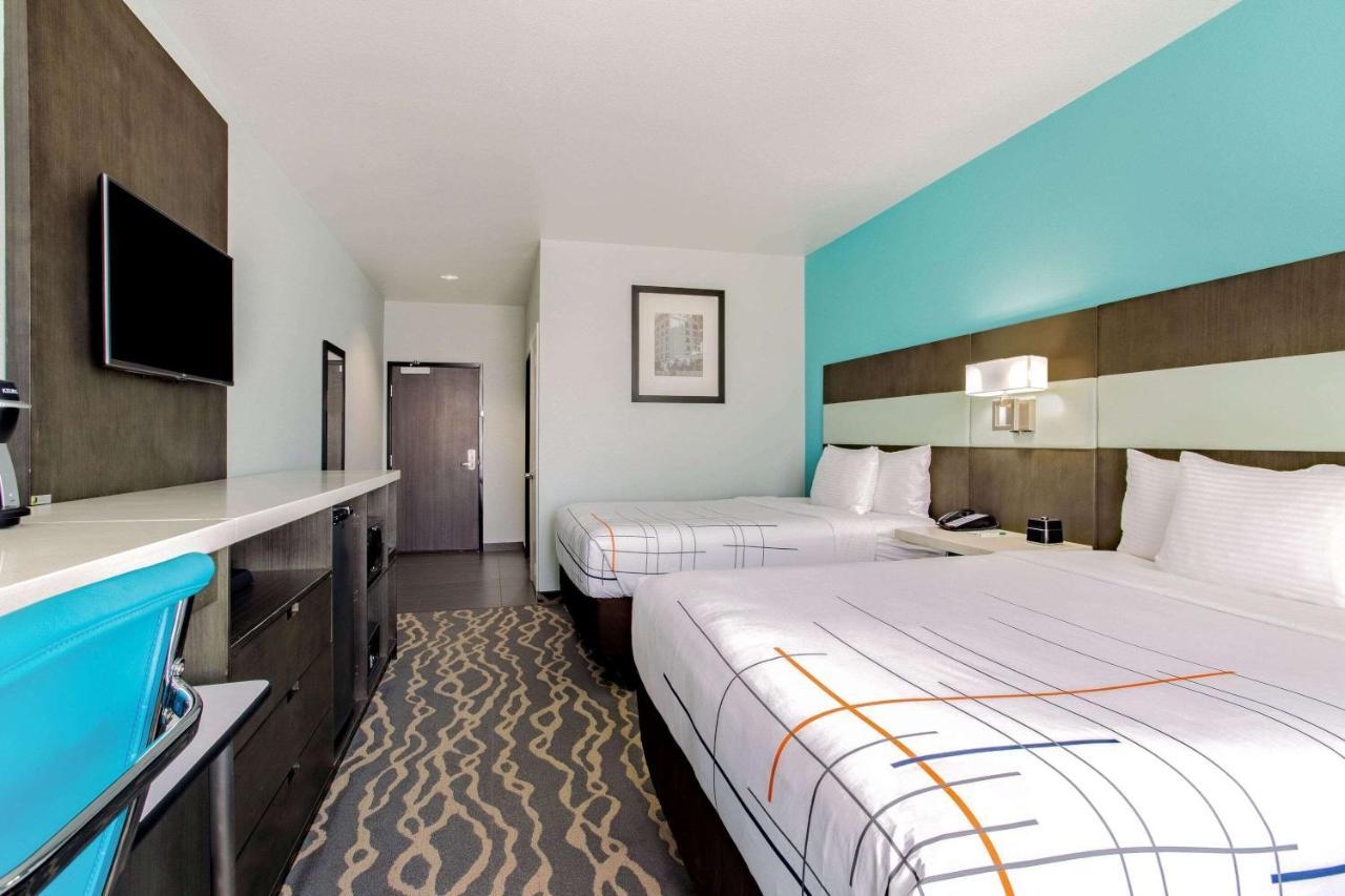 Elizabethtown La Quinta Inn & Suites By Wyndham Northlake Ft. Worth מראה חיצוני תמונה