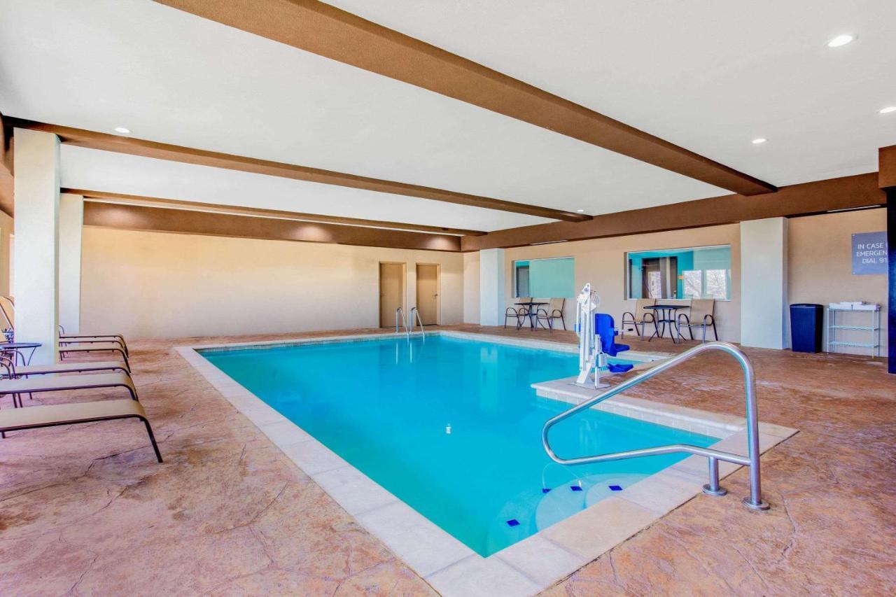 Elizabethtown La Quinta Inn & Suites By Wyndham Northlake Ft. Worth מראה חיצוני תמונה