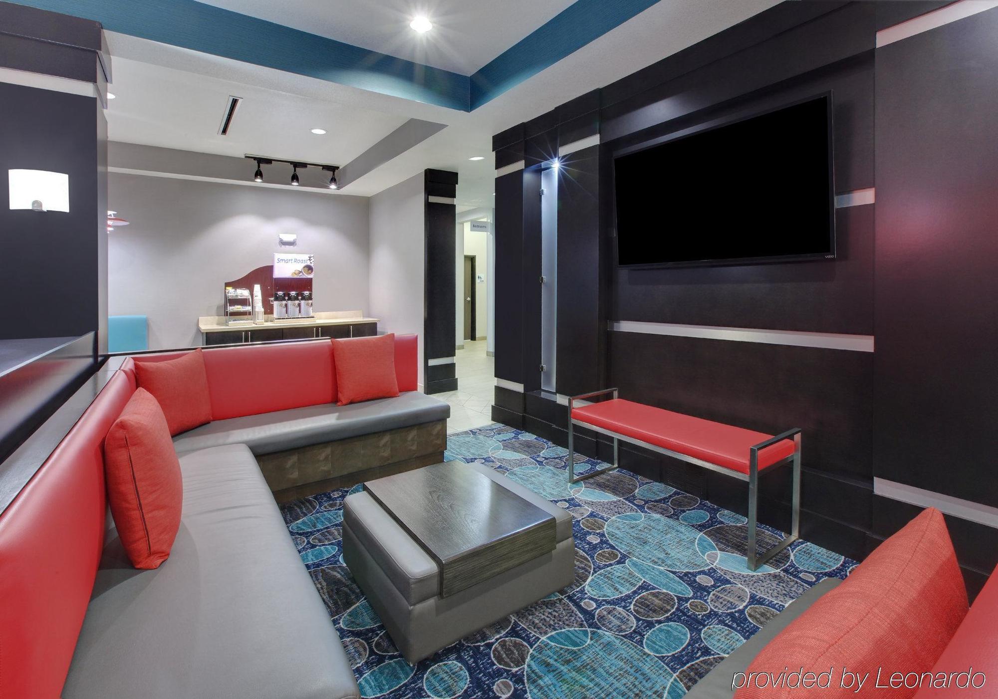 Elizabethtown La Quinta Inn & Suites By Wyndham Northlake Ft. Worth מראה חיצוני תמונה